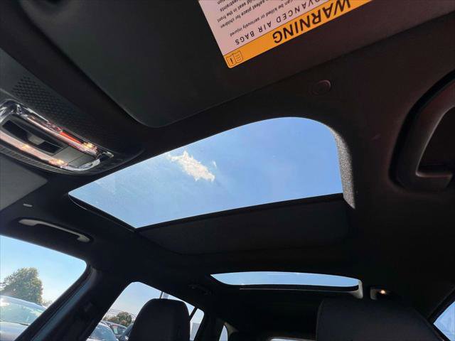 Used 2022 Mercedes-Benz GLB 250 4MATIC image 34