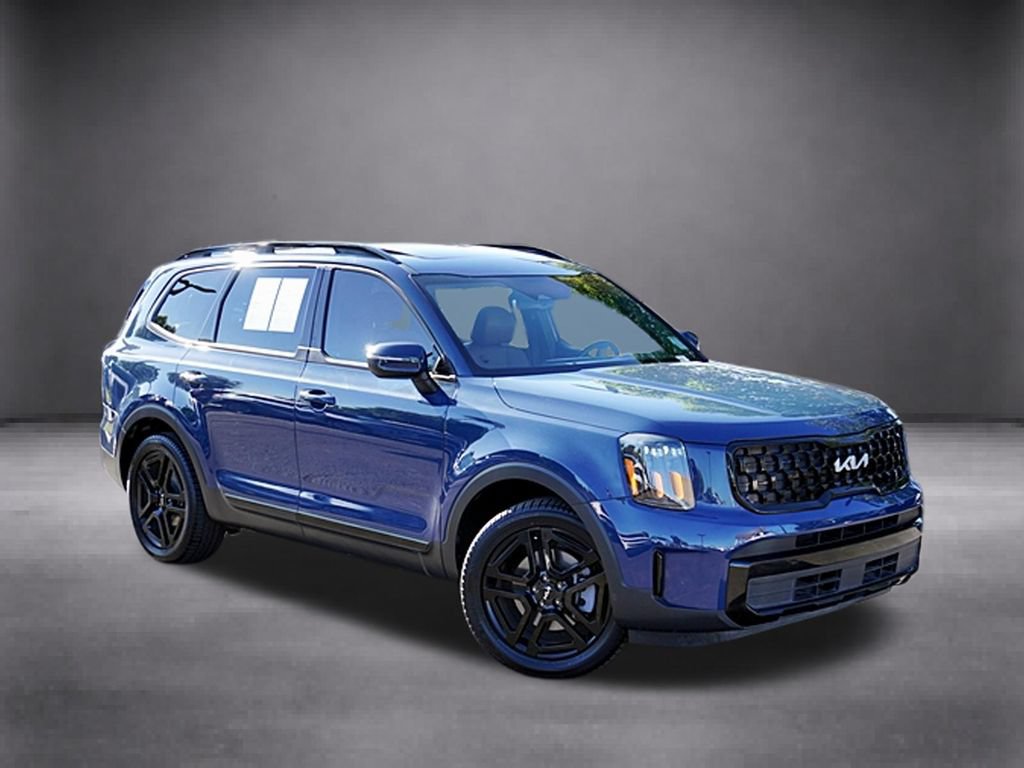 Used 2024 Kia Telluride EX X-Line AWD/4WD image 3