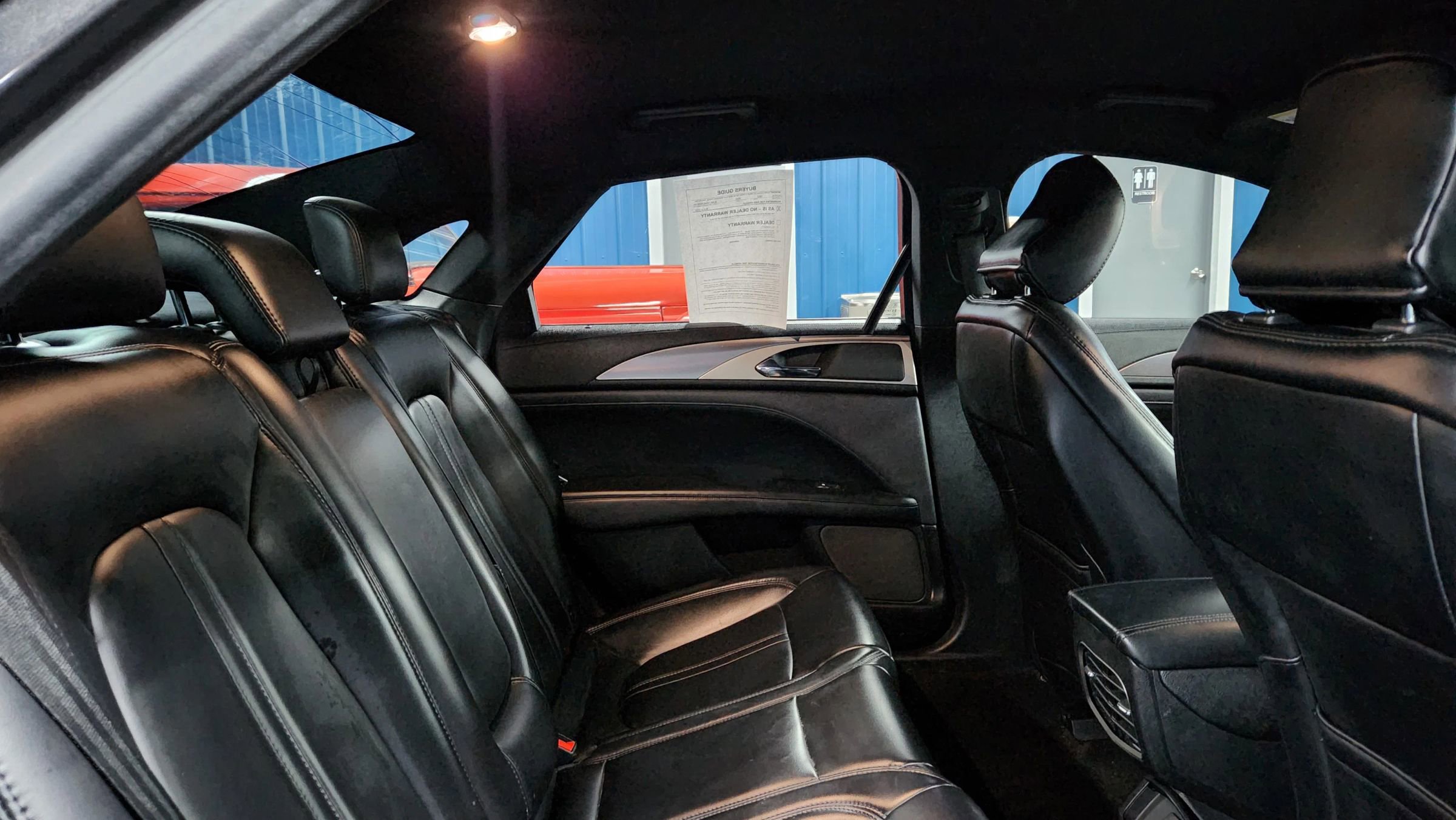 Used 2020 Lincoln MKZ image 17