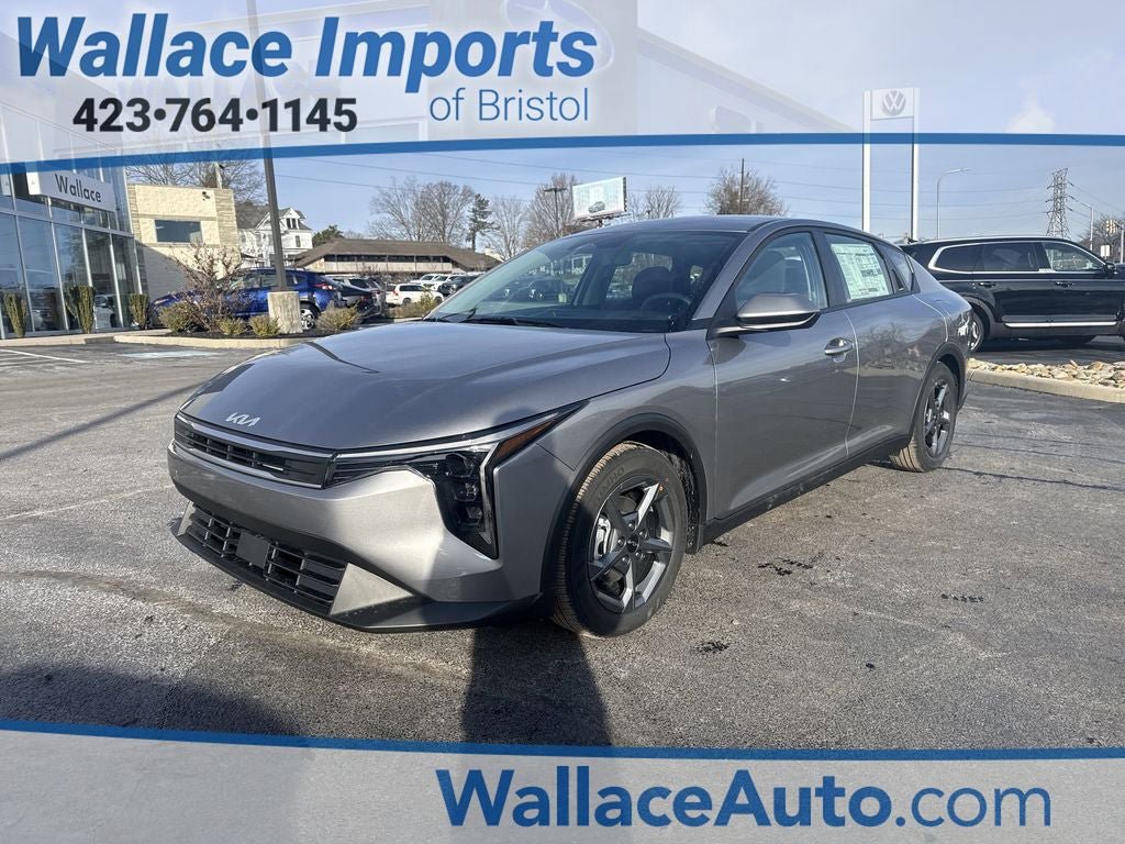 New 2026 Kia K4 LXS
