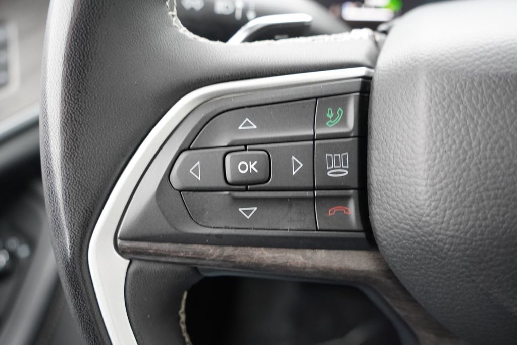 Used 2022 Jeep Grand Cherokee Limited 4xe image 35