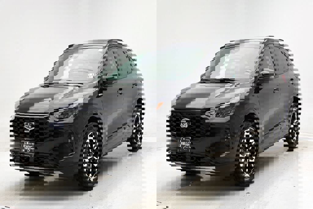 Used 2023 Ford Escape ST-Line Select w/ Tech Pack #2 image 5