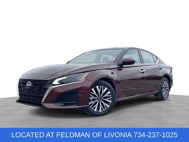 Used 2024 Nissan Altima 2.5 SV w/ SV Premium Package