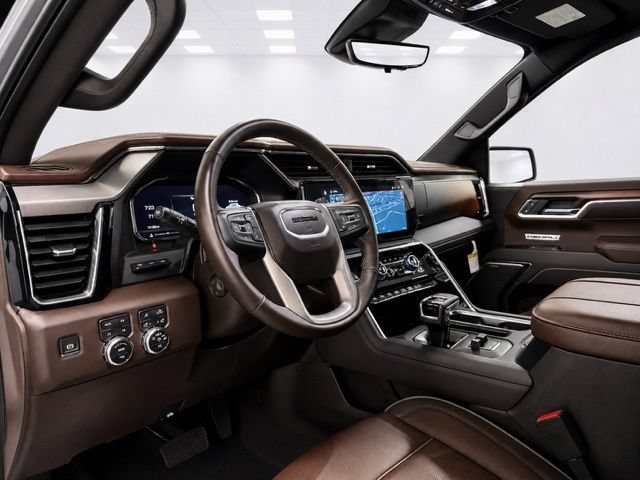 Used 2025 GMC Sierra 1500 Denali w/ Denali Reserve Package AWD/4WD image 13