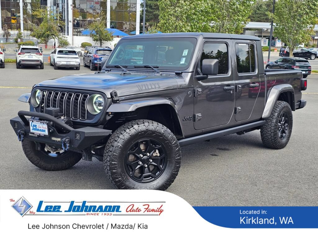 Used 2023 Jeep Gladiator Sport
