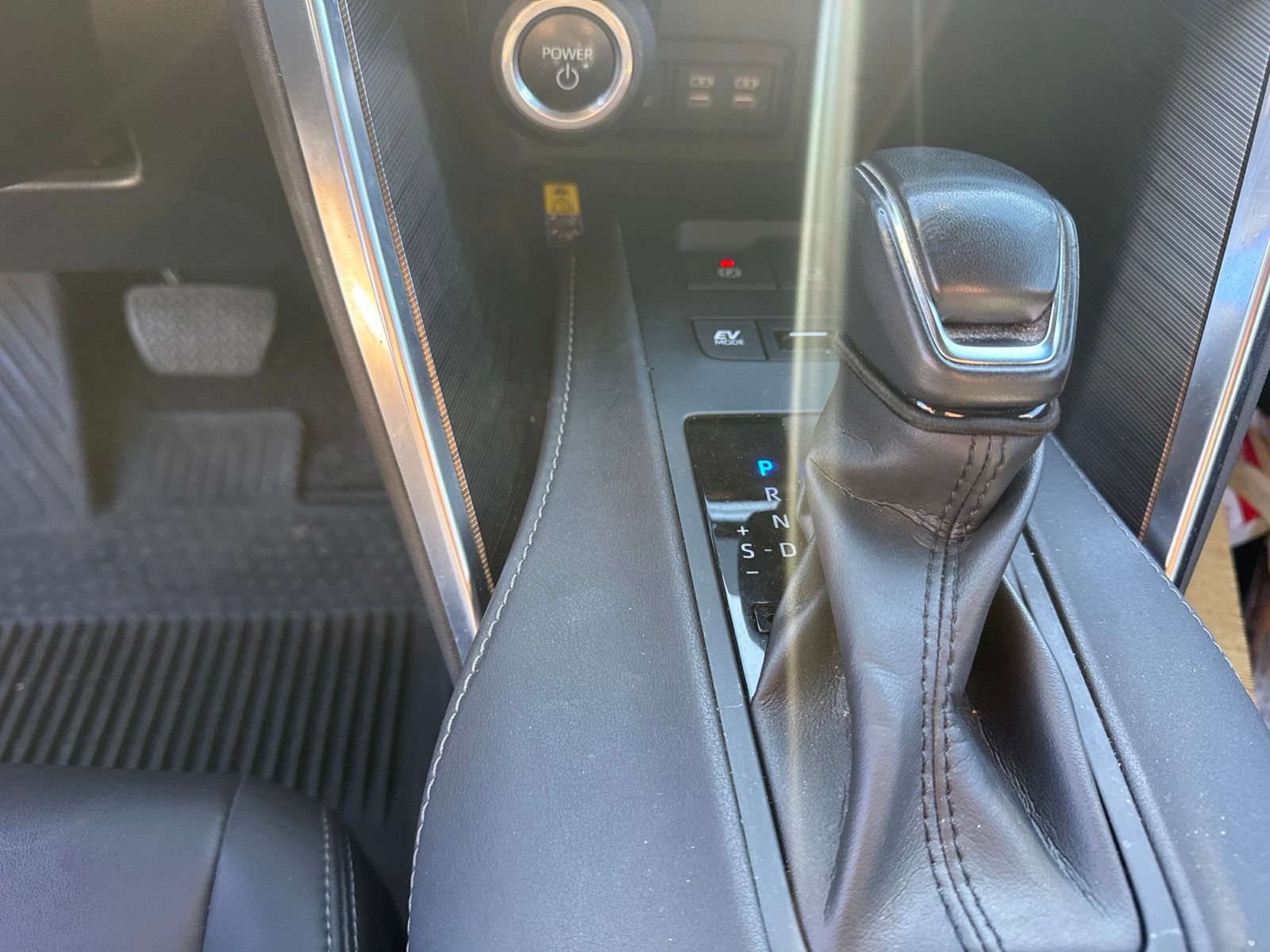 Used 2023 Toyota Venza Nightshade AWD/4WD image 20