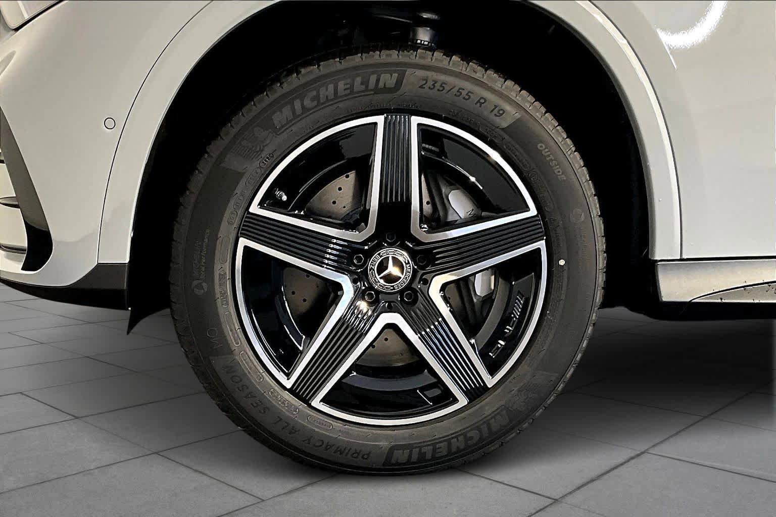 New 2026 Mercedes-Benz GLC 300 4MATIC image 17