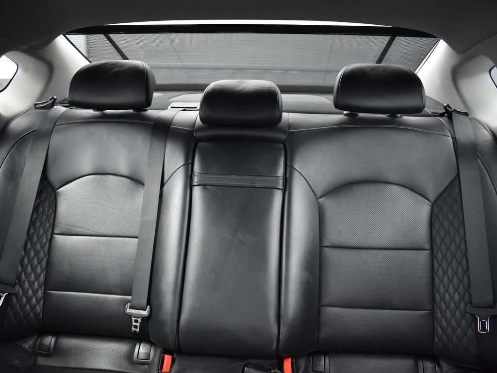 Used 2018 Kia Cadenza Limited image 27