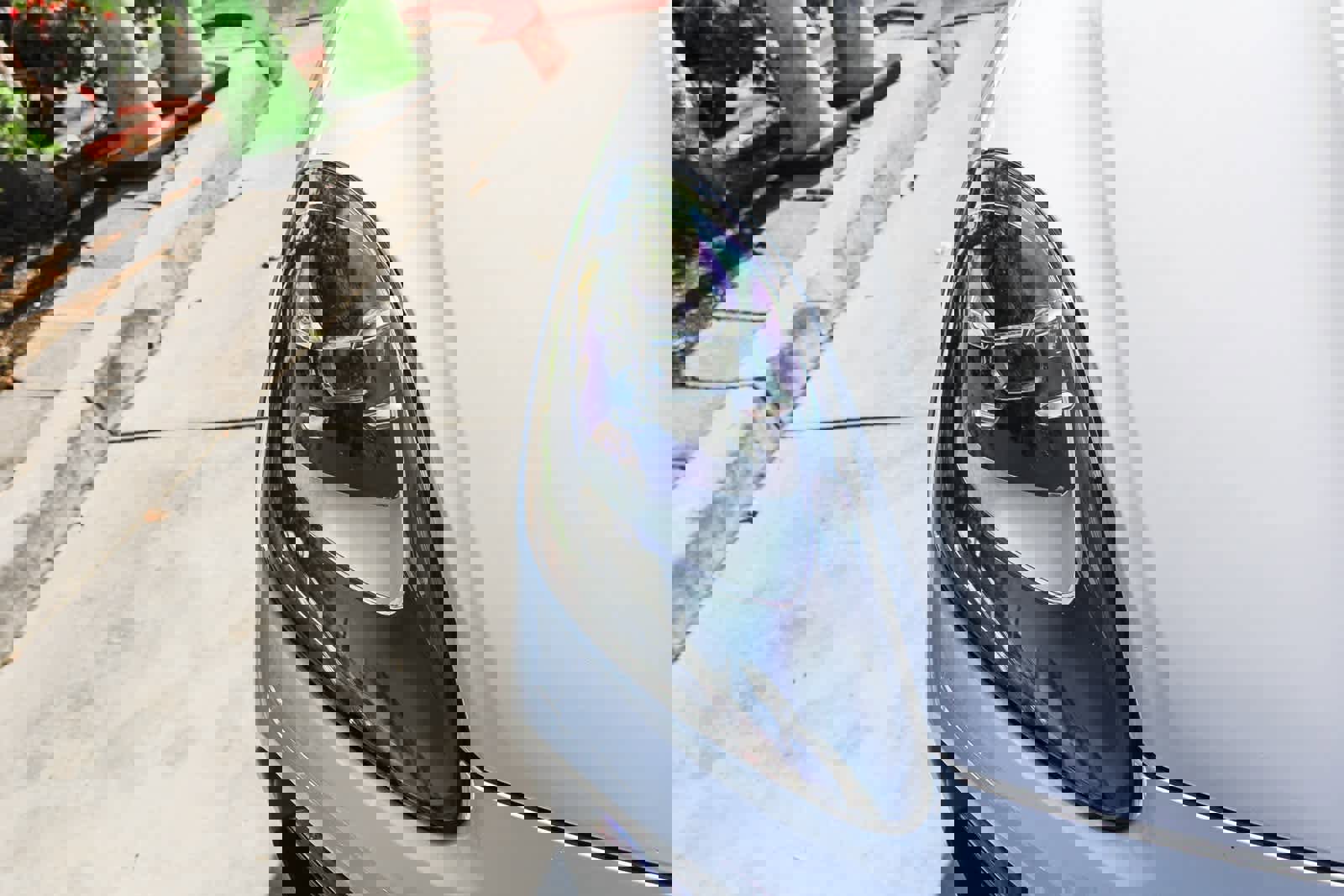 Used 2023 Porsche Cayenne Platinum Edition image 10