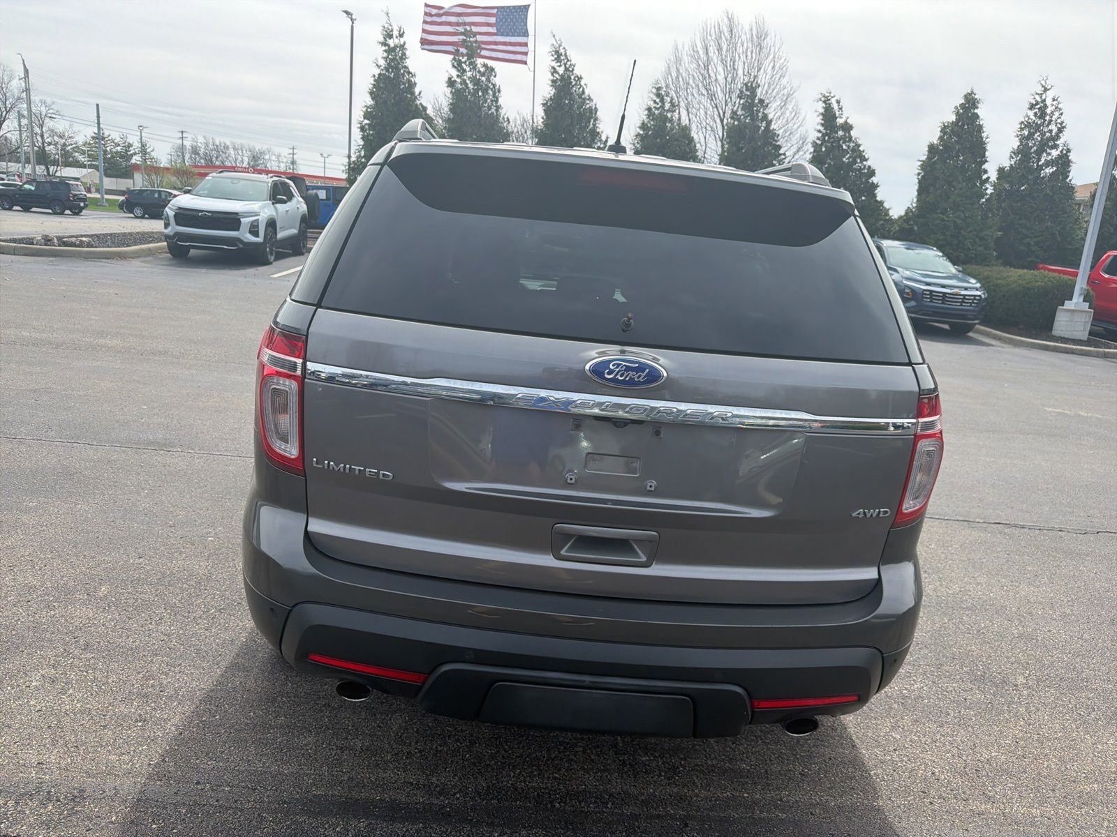 Used 2015 Ford Explorer Limited w/ Equipment Group 301A image 4