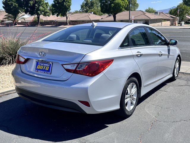 Used 2014 Hyundai Sonata GLS w/ Popular Equipment Group 2 FWD image 3