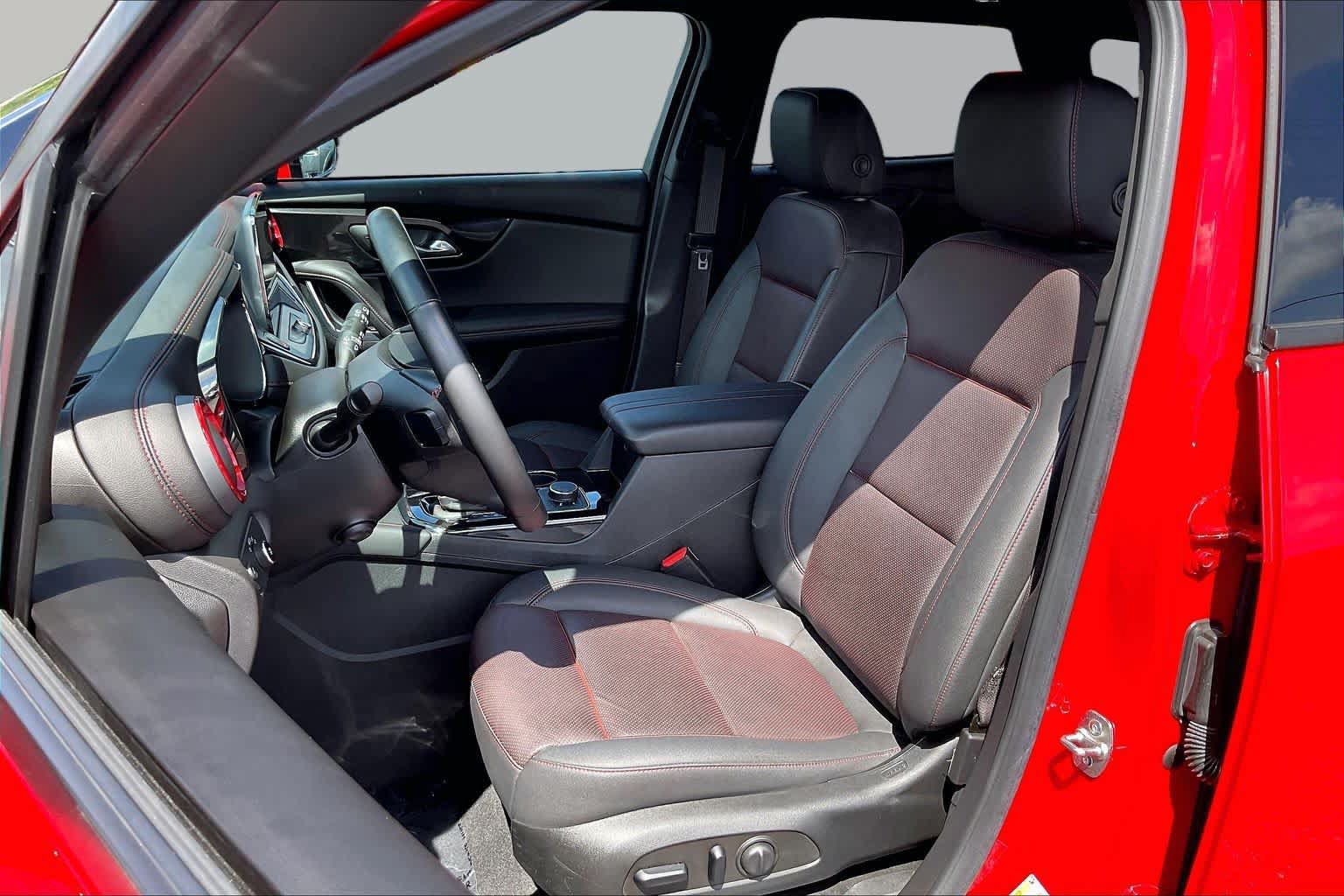 Used 2023 Chevrolet Blazer RS w/ Driver Confidence II Package FWD image 24