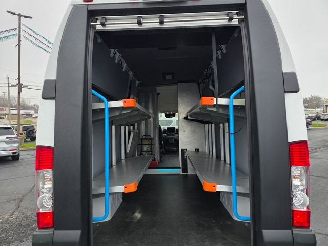 Used 2024 RAM ProMaster 3500 w/ Delivery Van Package FWD image 15