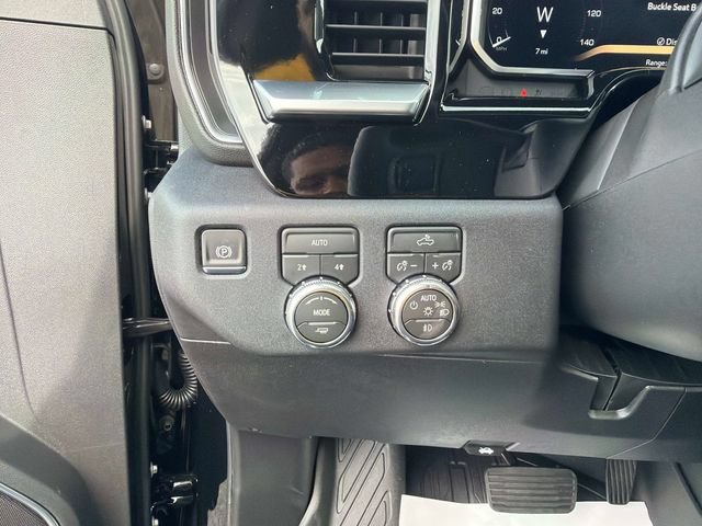 New 2026 GMC Sierra 1500 Elevation w/ Elevation Select Package AWD/4WD image 30
