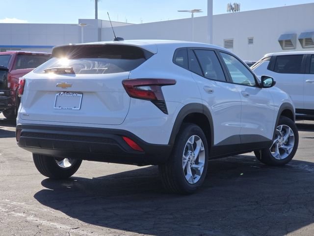 New 2026 Chevrolet Trax LS w/ LS Convenience Package image 17