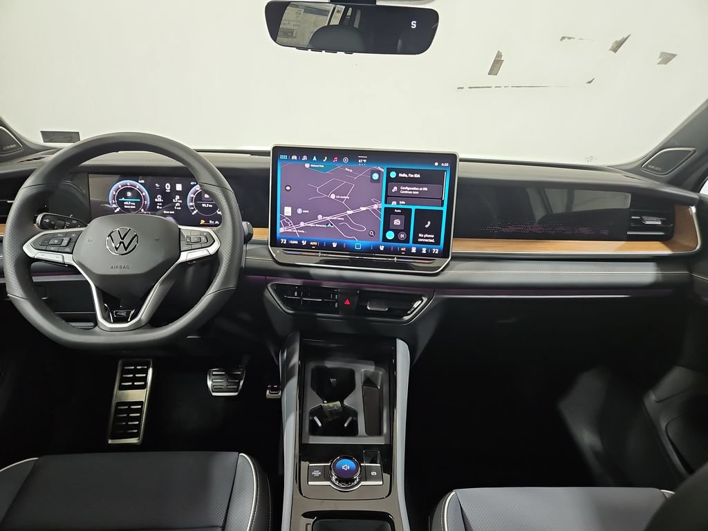 New 2026 Volkswagen Tiguan SEL R-Line AWD/4WD image 12