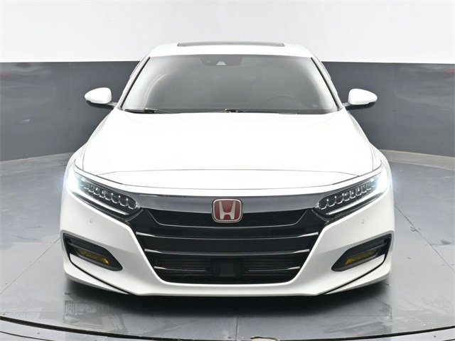 Used 2020 Honda Accord Touring image 3