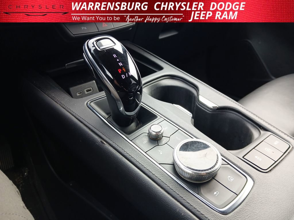 Used 2023 Cadillac XT4 Premium Luxury AWD/4WD image 22