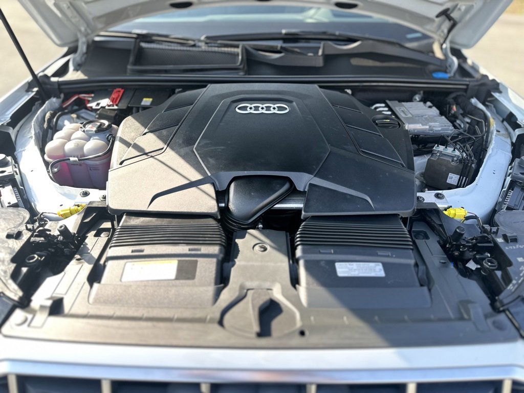 Used 2021 Audi Q7 3.0T Prestige w/ Prestige Package image 11