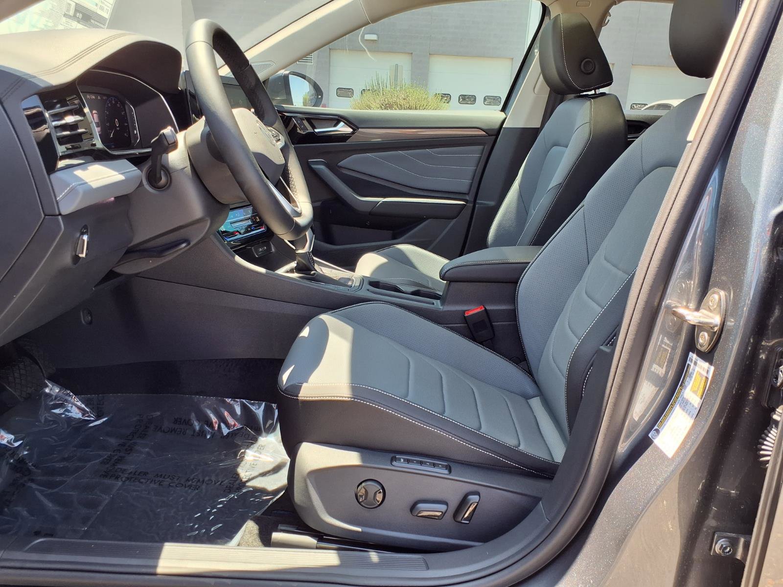 New 2026 Volkswagen Jetta SEL image 9