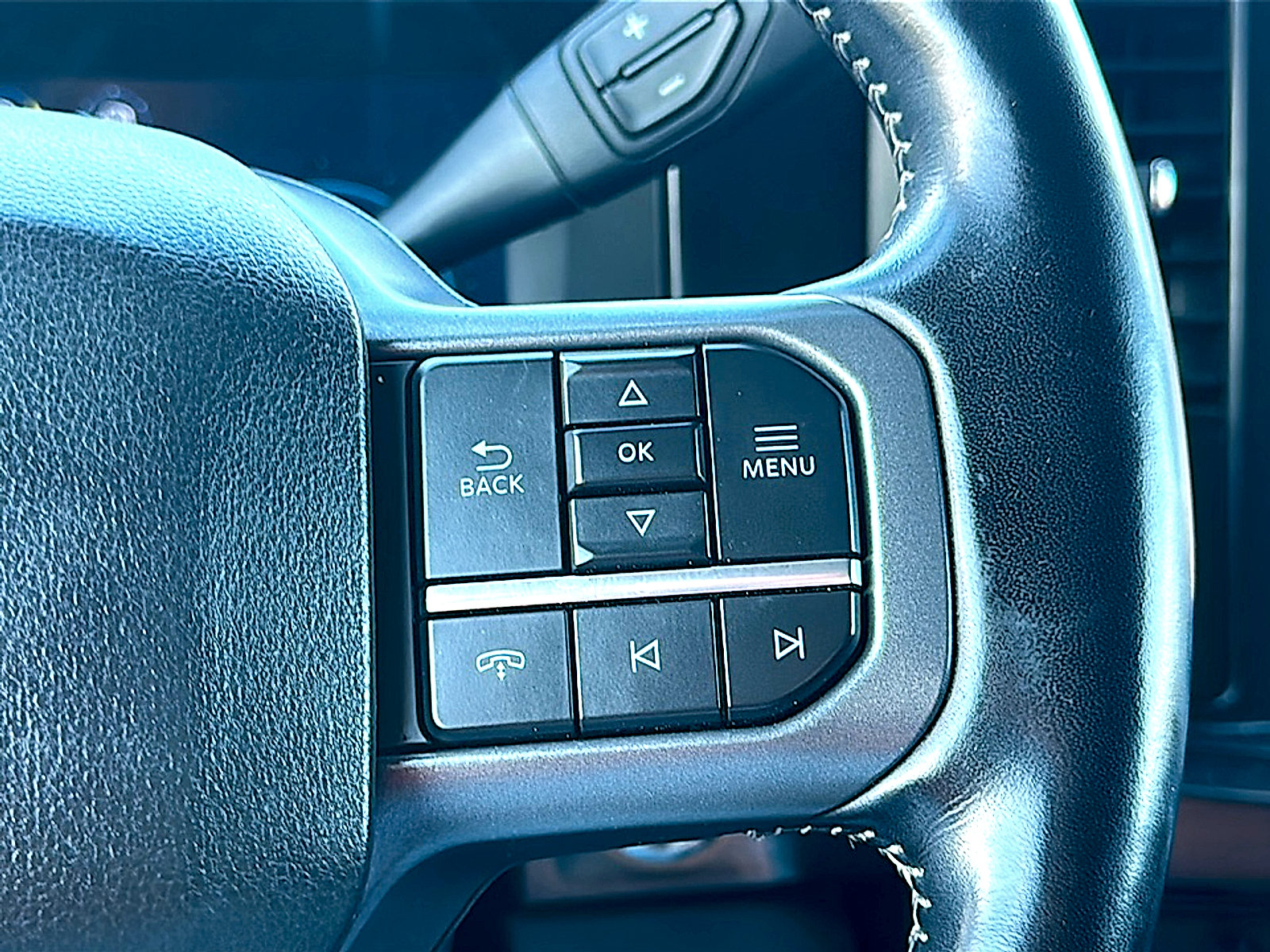 Used 2023 Ford F250 Lariat w/ Sport Appearance Package AWD/4WD image 30