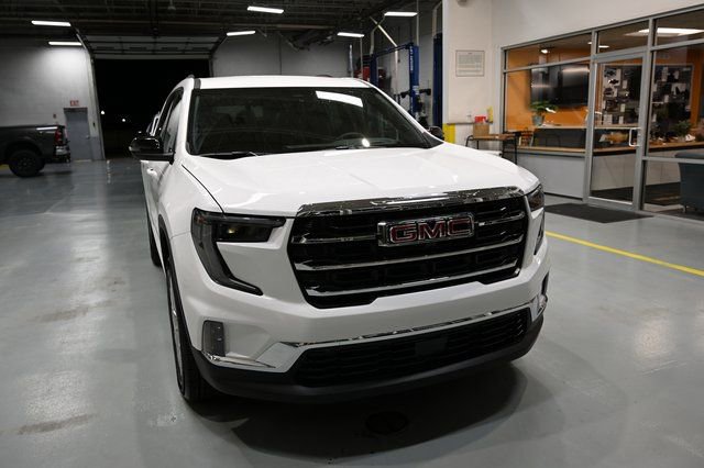 New 2026 GMC Acadia Elevation w/ Elevation Premium Package image 3