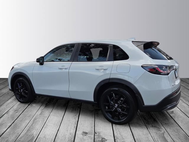 Used 2024 Honda HR-V Sport image 3