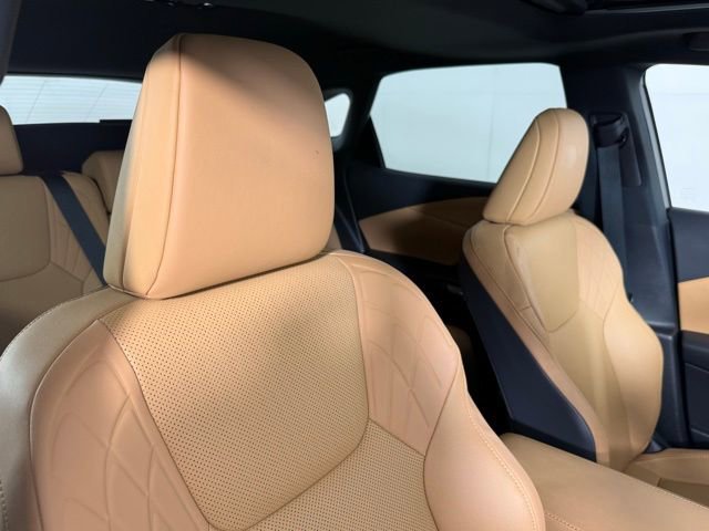 Used 2025 Lexus RX 350 Premium w/ Accessory Package (Z1) image 30