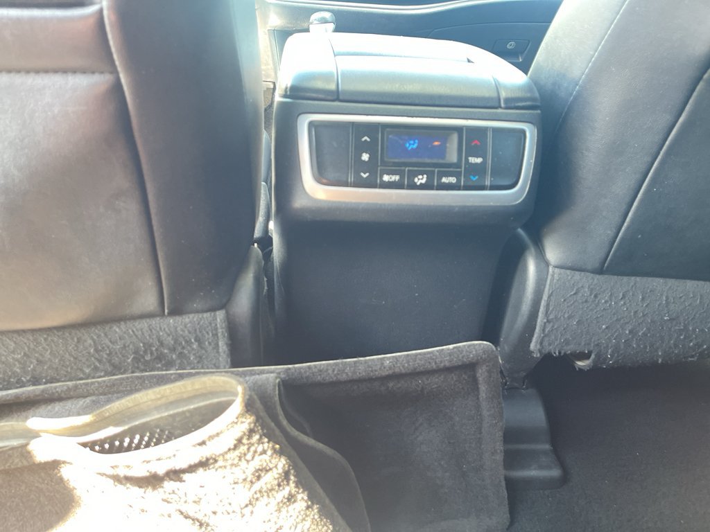 Used 2016 Toyota Highlander XLE FWD image 22