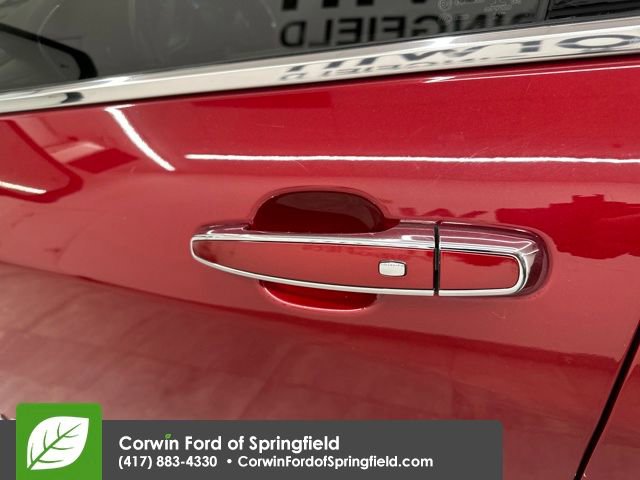 Used 2020 Chevrolet Equinox Premier image 31