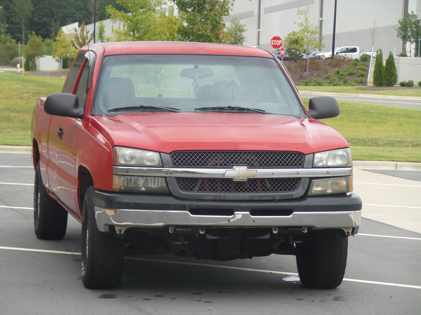 Used 2004 Chevrolet Silverado 1500 W/T AWD/4WD image 5