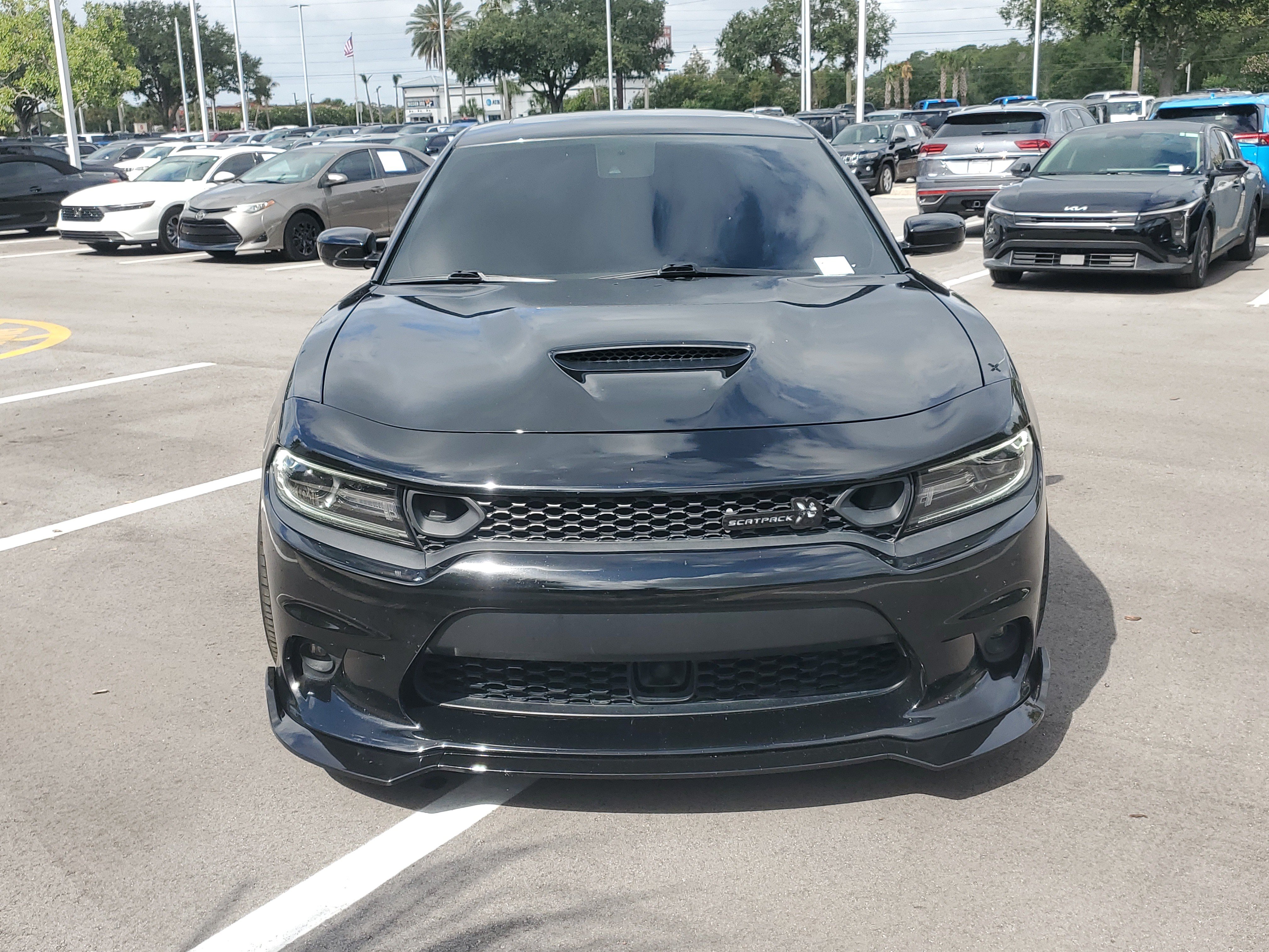Used 2020 Dodge Charger Scat Pack w/ Dynamics Package RWD image 3