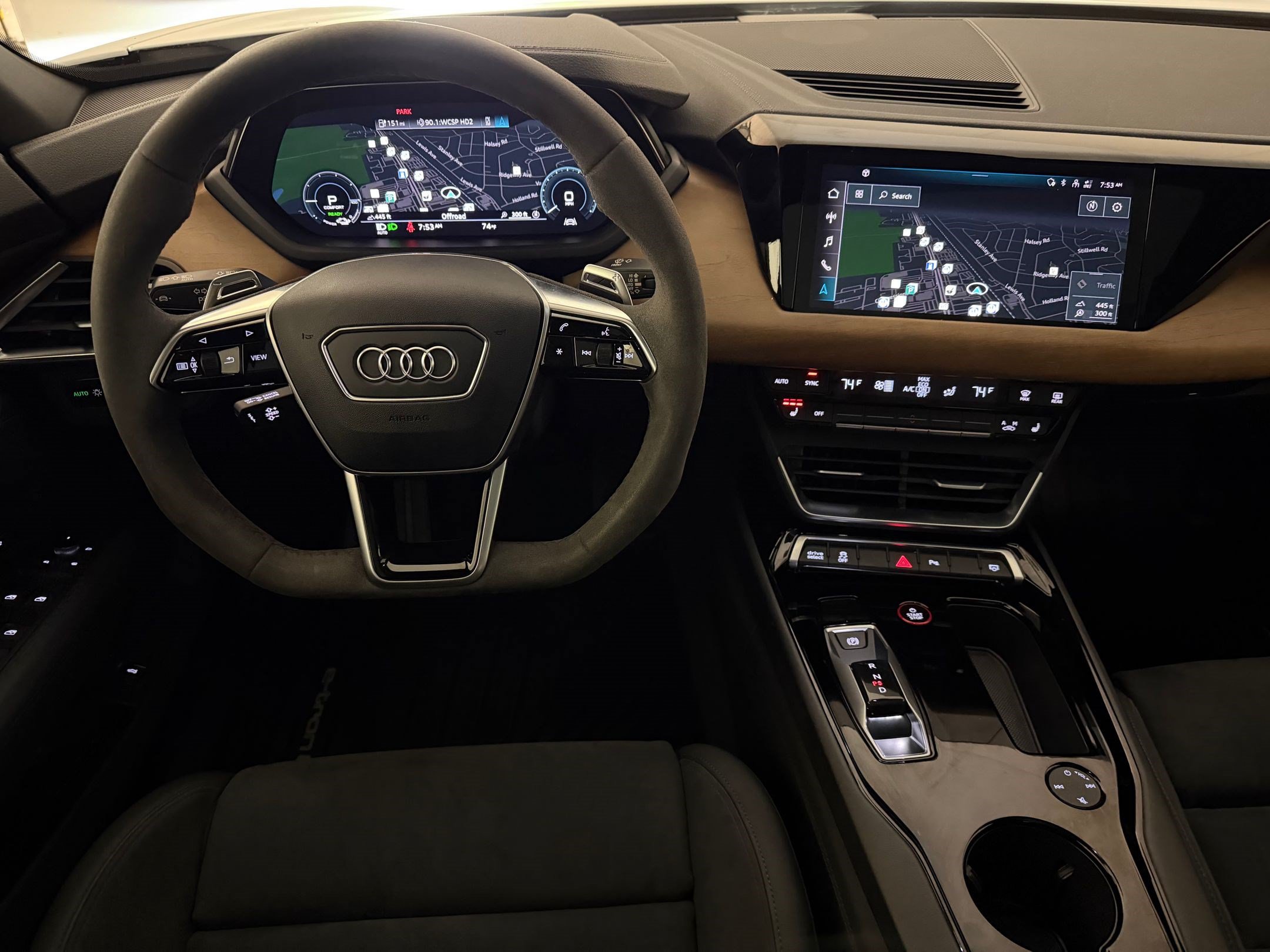 Used 2023 Audi e-tron GT Premium Plus AWD/4WD image 29