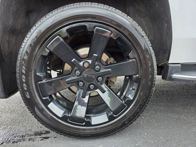 Used 2019 GMC Yukon Denali w/ Open Road Package AWD/4WD image 9