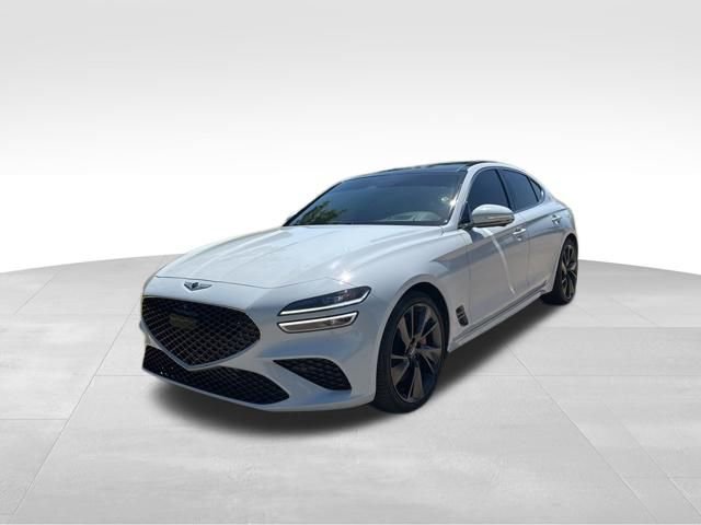 Used 2022 Genesis G70 3.3T RWD image 7