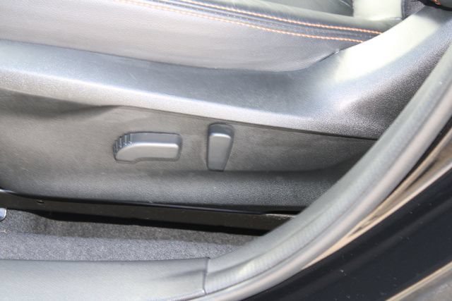 Used 2023 Subaru Crosstrek 2.5i Limited AWD/4WD image 35