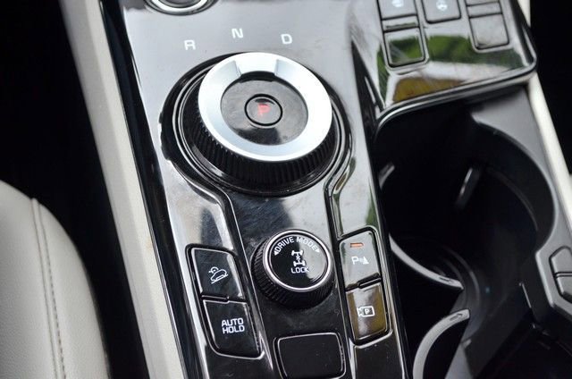 Used 2023 Kia Sportage EX image 28