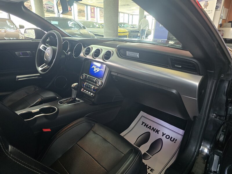 Used 2019 Ford Mustang Premium RWD image 15