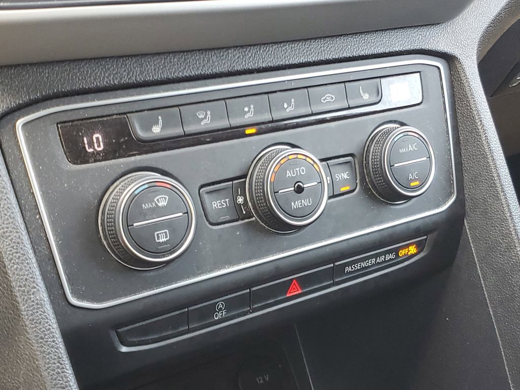 Used 2021 Volkswagen Atlas SE image 22