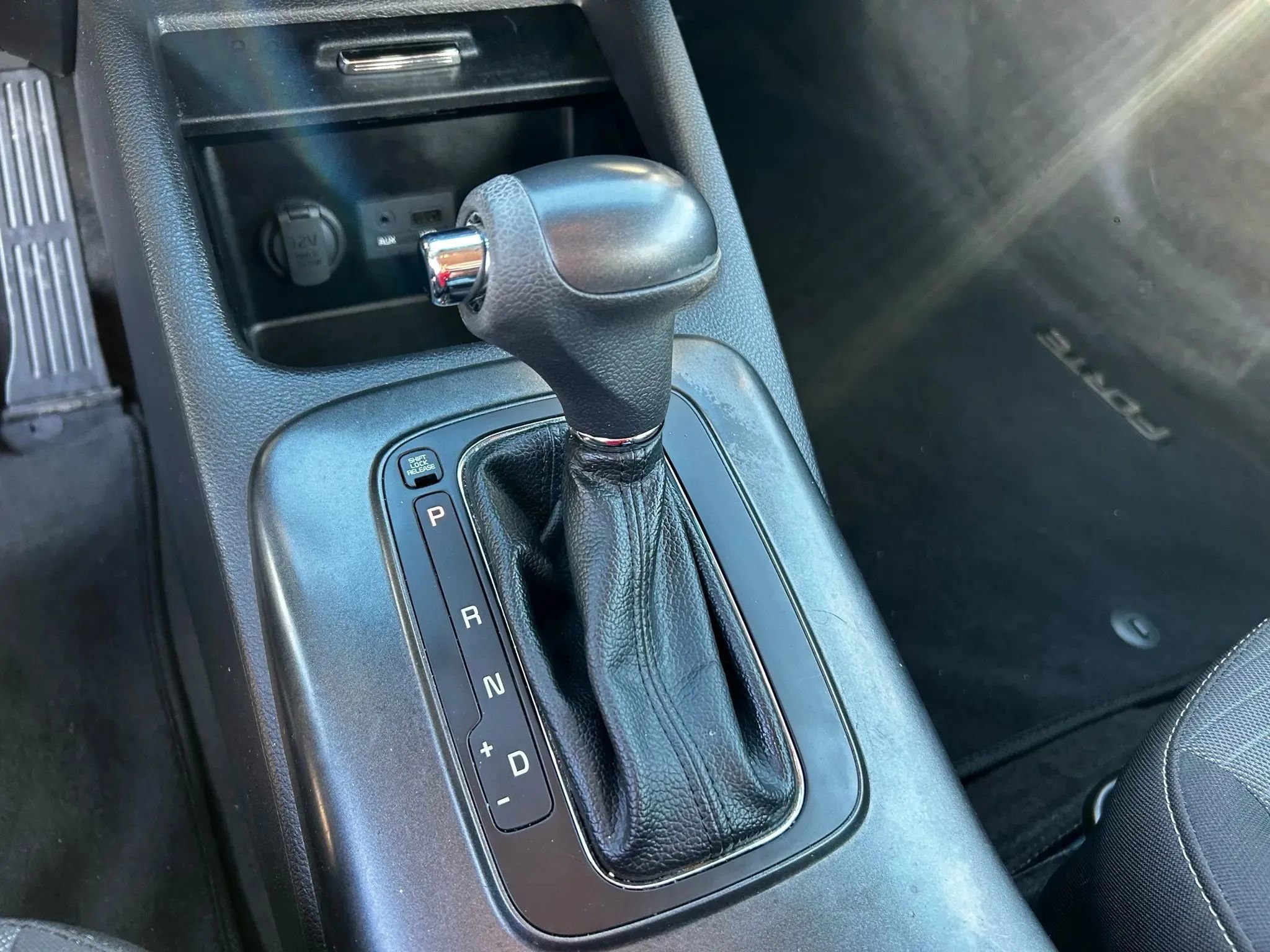 Used 2015 Kia Forte LX w/ Popular Package image 19