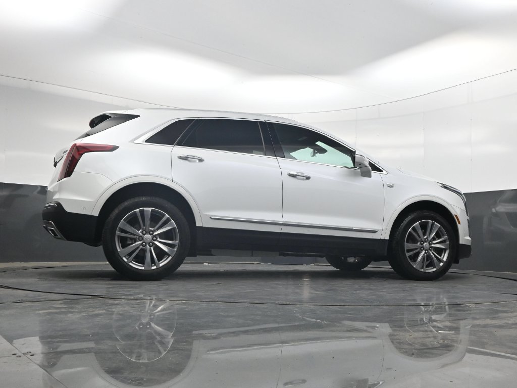 Used 2024 Cadillac XT5 Premium Luxury w/ Technology Package FWD image 35