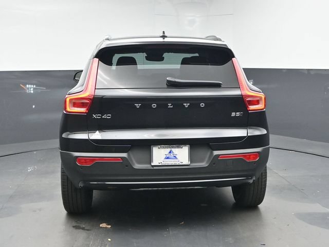 New 2026 Volvo XC40 B5 Ultra w/ Protection Package Premier AWD/4WD image 7