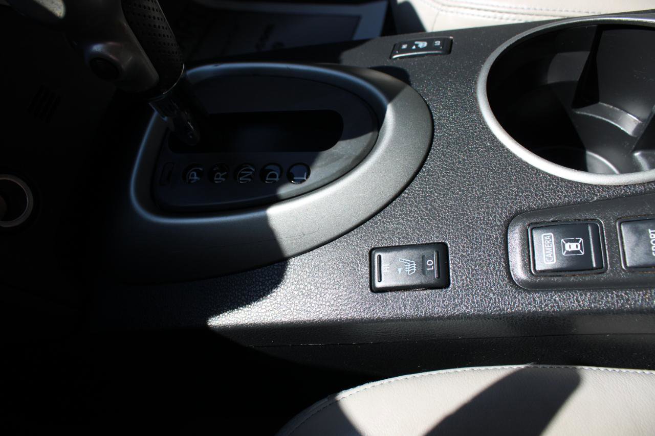 Used 2013 Nissan Rogue SL FWD image 39