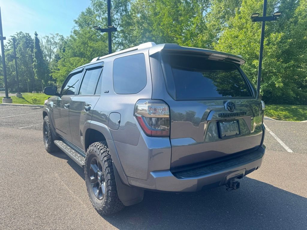 Used 2015 Toyota 4Runner SR5 Premium AWD/4WD image 3