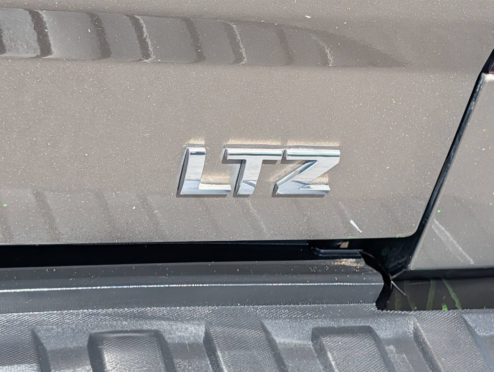 Used 2014 Chevrolet Silverado 1500 LTZ w/ LTZ Plus Package RWD image 5