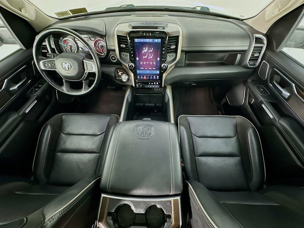 Used 2022 RAM 1500 Laramie AWD/4WD image 10