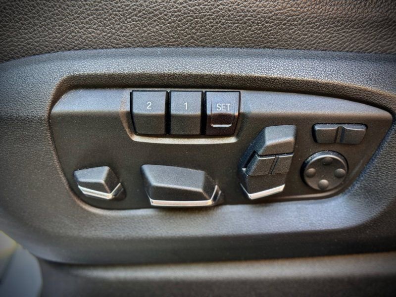 Used 2016 BMW X5 xDrive50i image 22