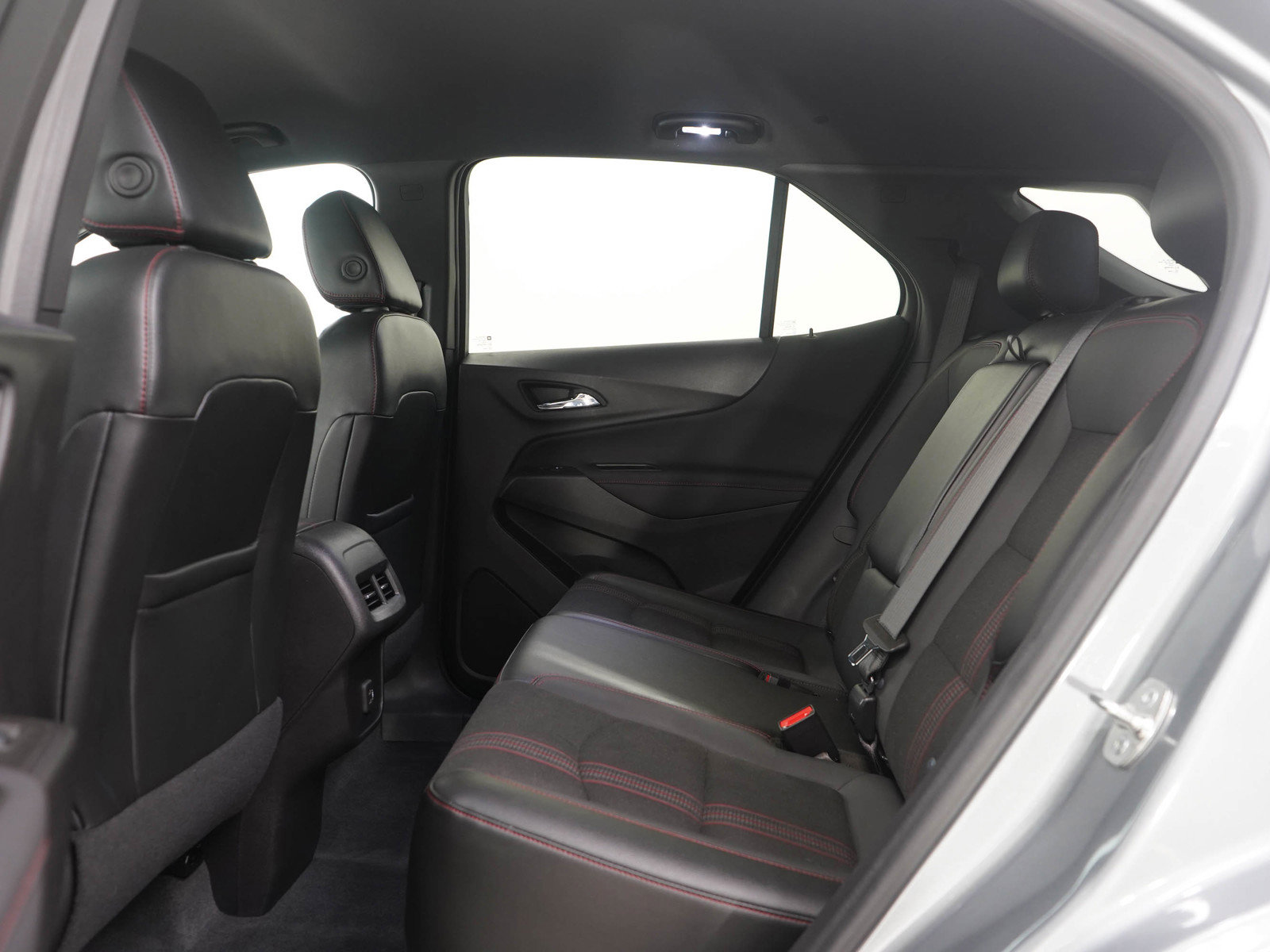 Used 2024 Chevrolet Equinox RS image 19