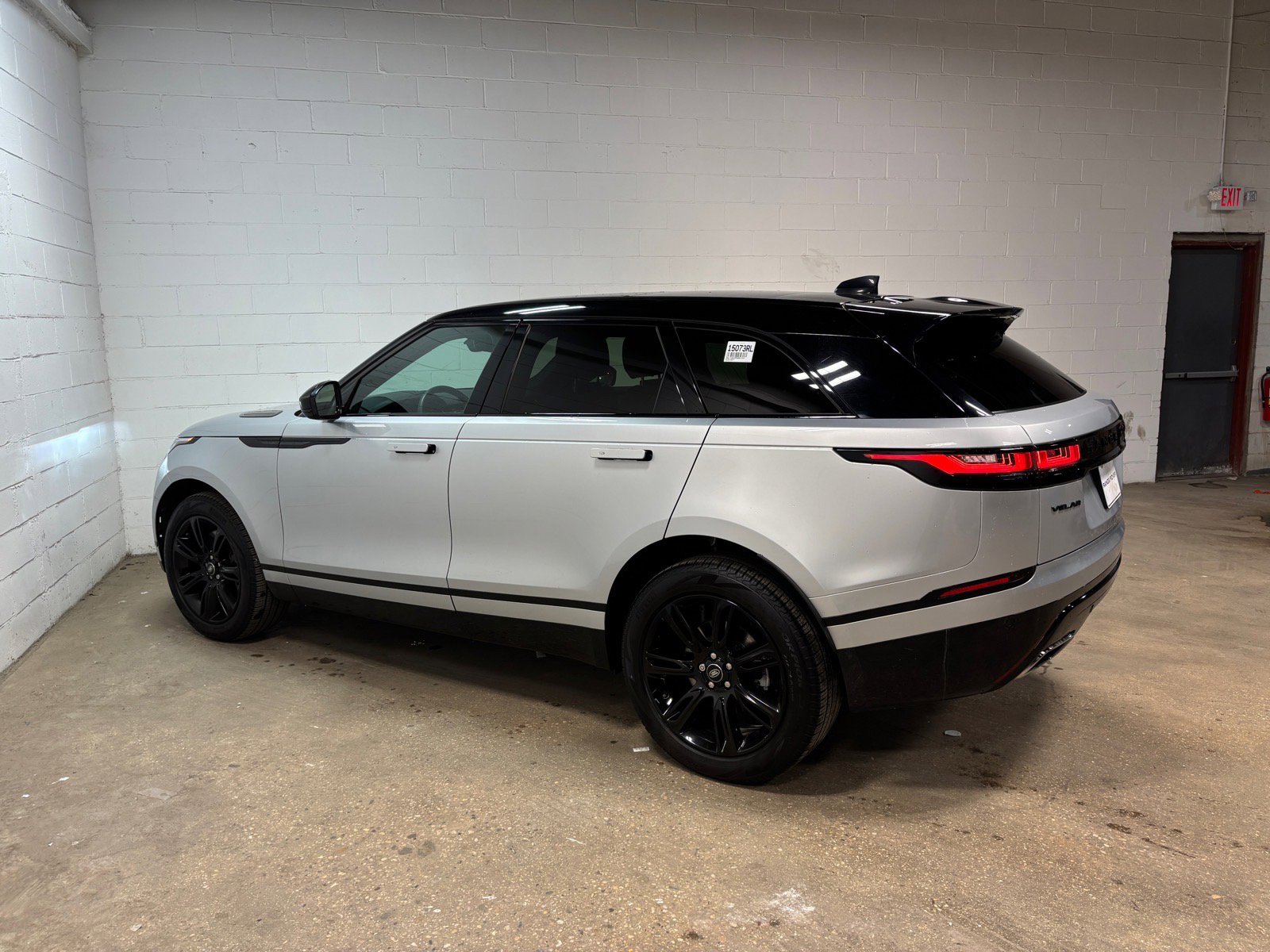 Used 2023 Land Rover Range Rover Velar R-Dynamic S AWD/4WD image 10