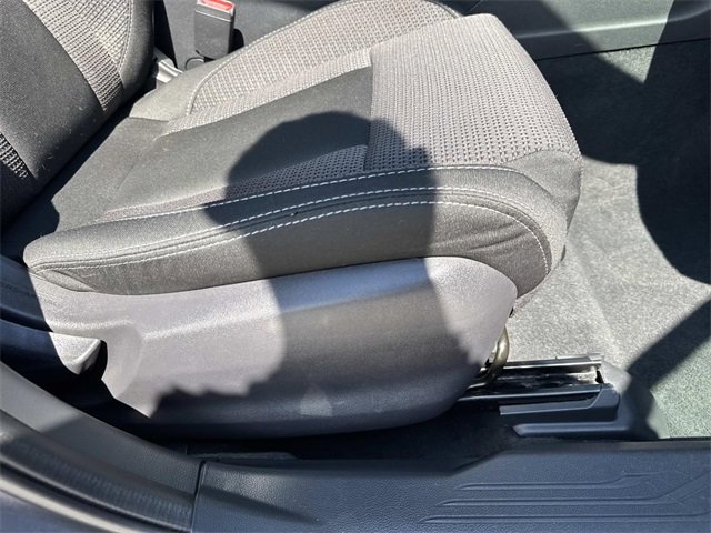 Used 2022 Subaru Outback Premium image 11